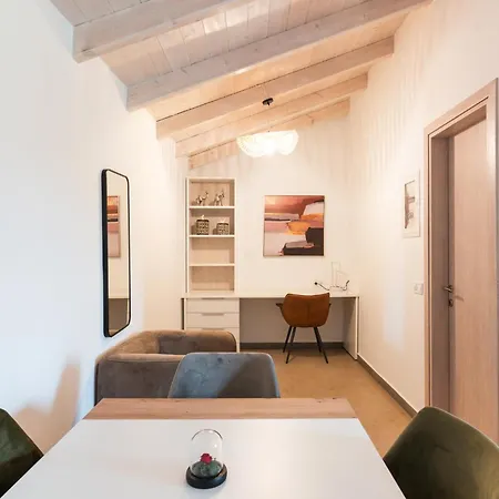 Sunnyvale Apartment